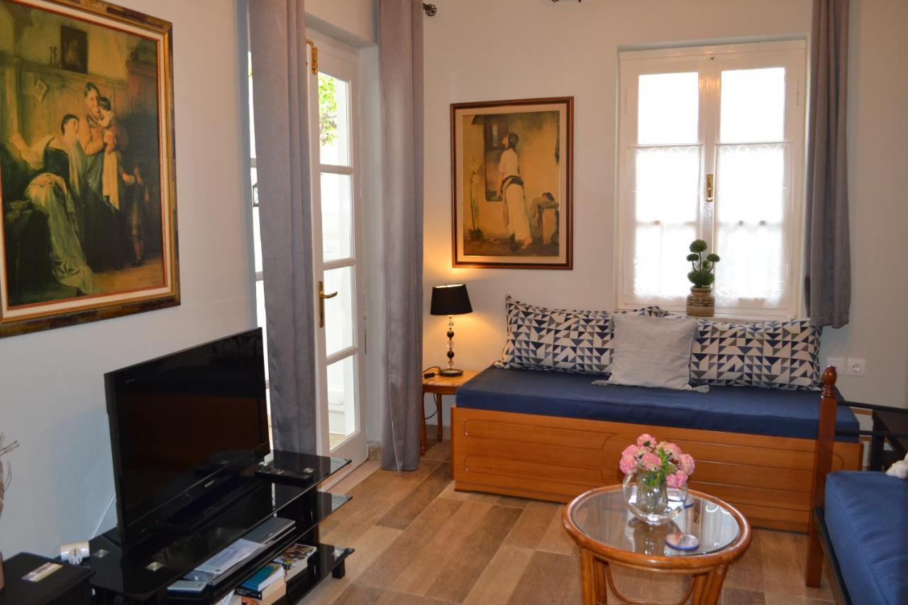 Apartment Perakis Hydra (Saronic Islands)