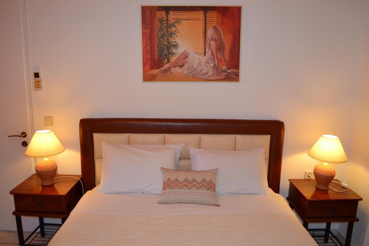 Perakis Apartment