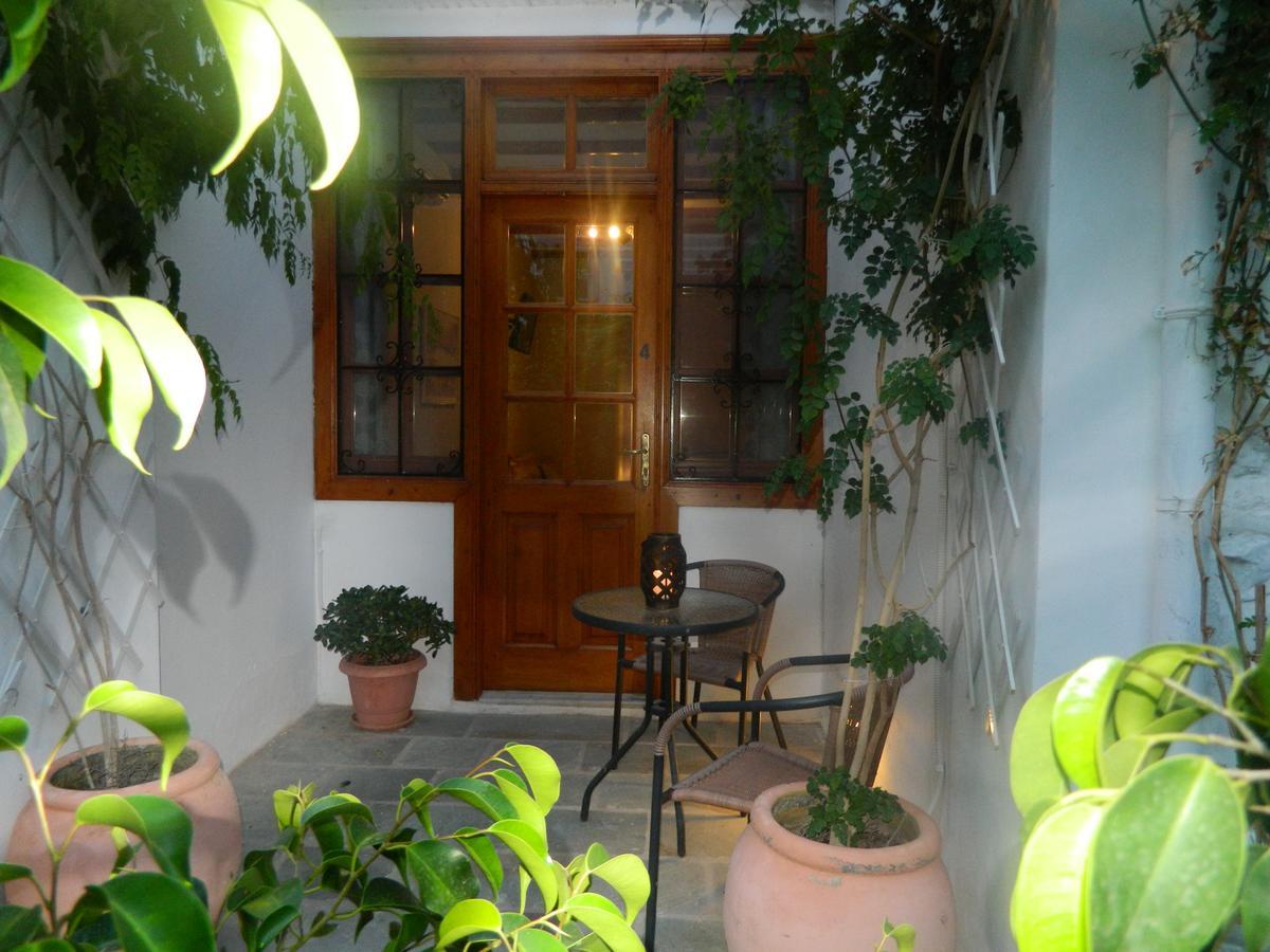 Perakis Apartment